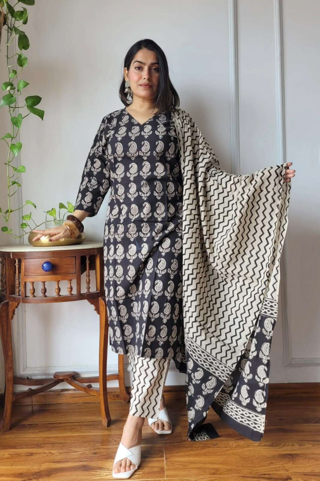 Shri Balaji presents 24383 Daily wear Hand Block Printed Cotton suit collection