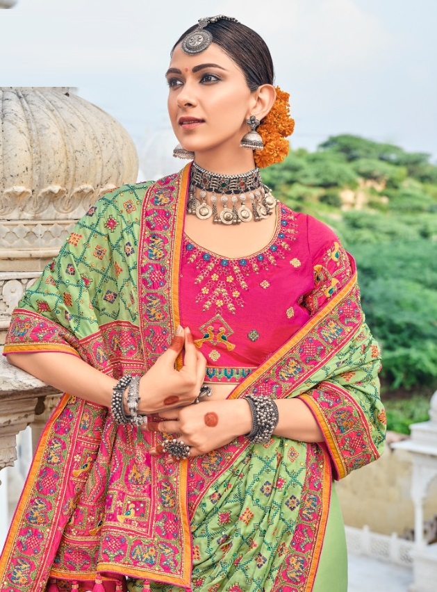 Black Colour Kachhi Mirror And Thread Embroidery Work Designer Saree - KSM  PRINTS - 4075456