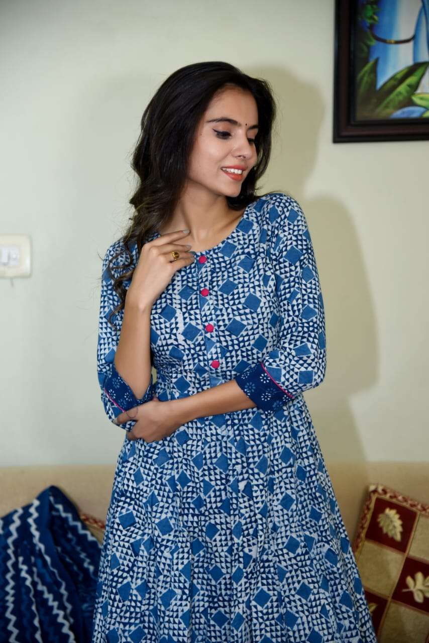 Buy Indigo Blue Printed Cotton Kurti Set Online in India | Colorauction
