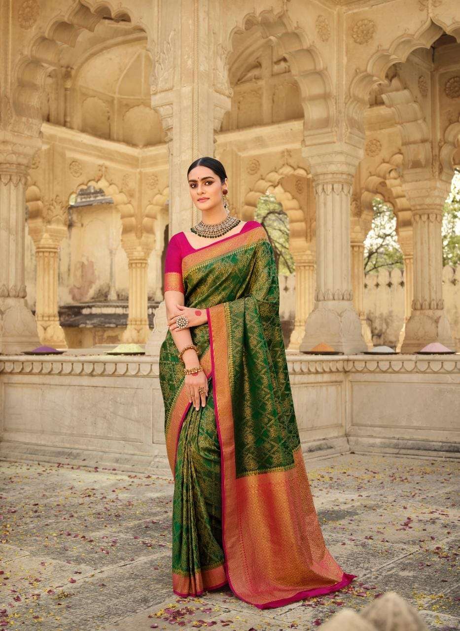 Spectacular Geometric Print Wedding Trendy Saree