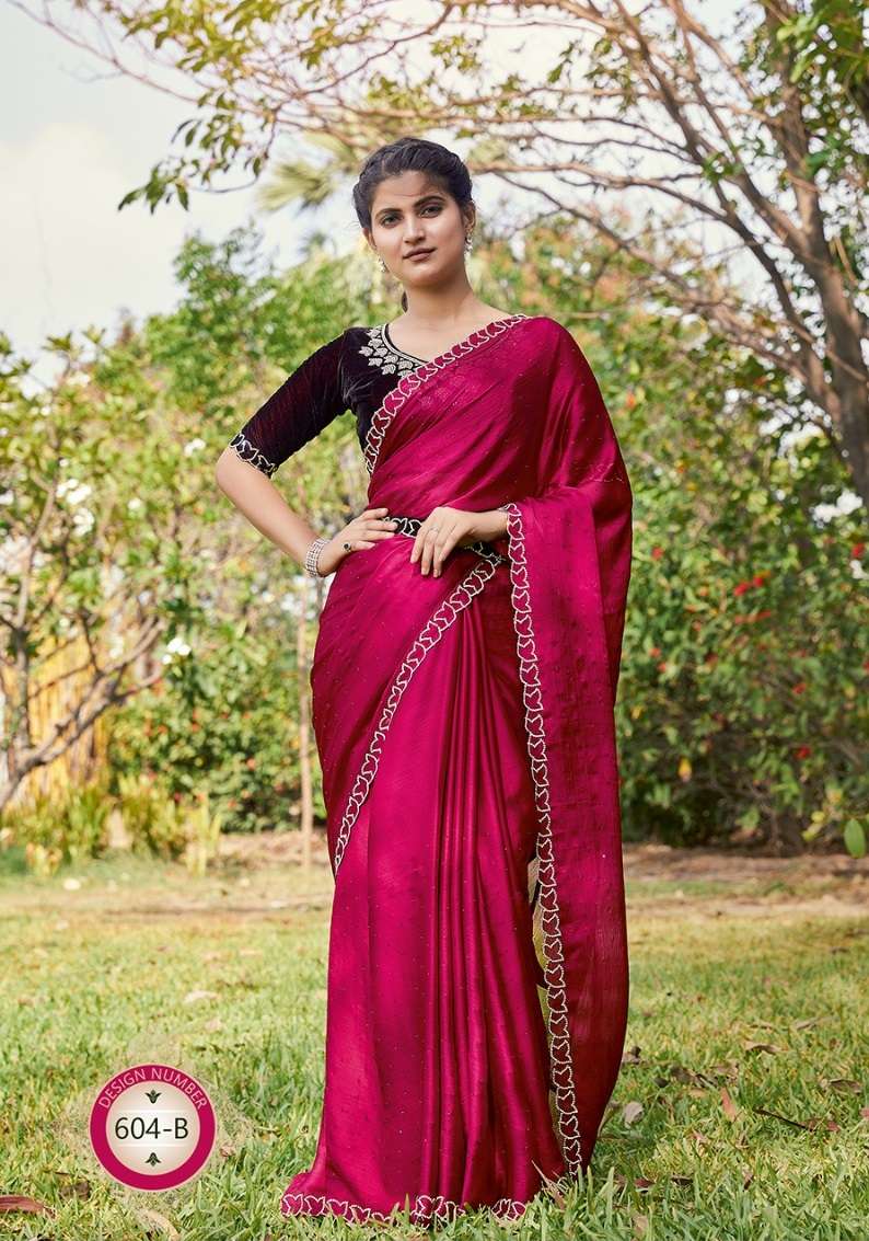 Buy Delightful Magenta Traditional Designer Saree Online