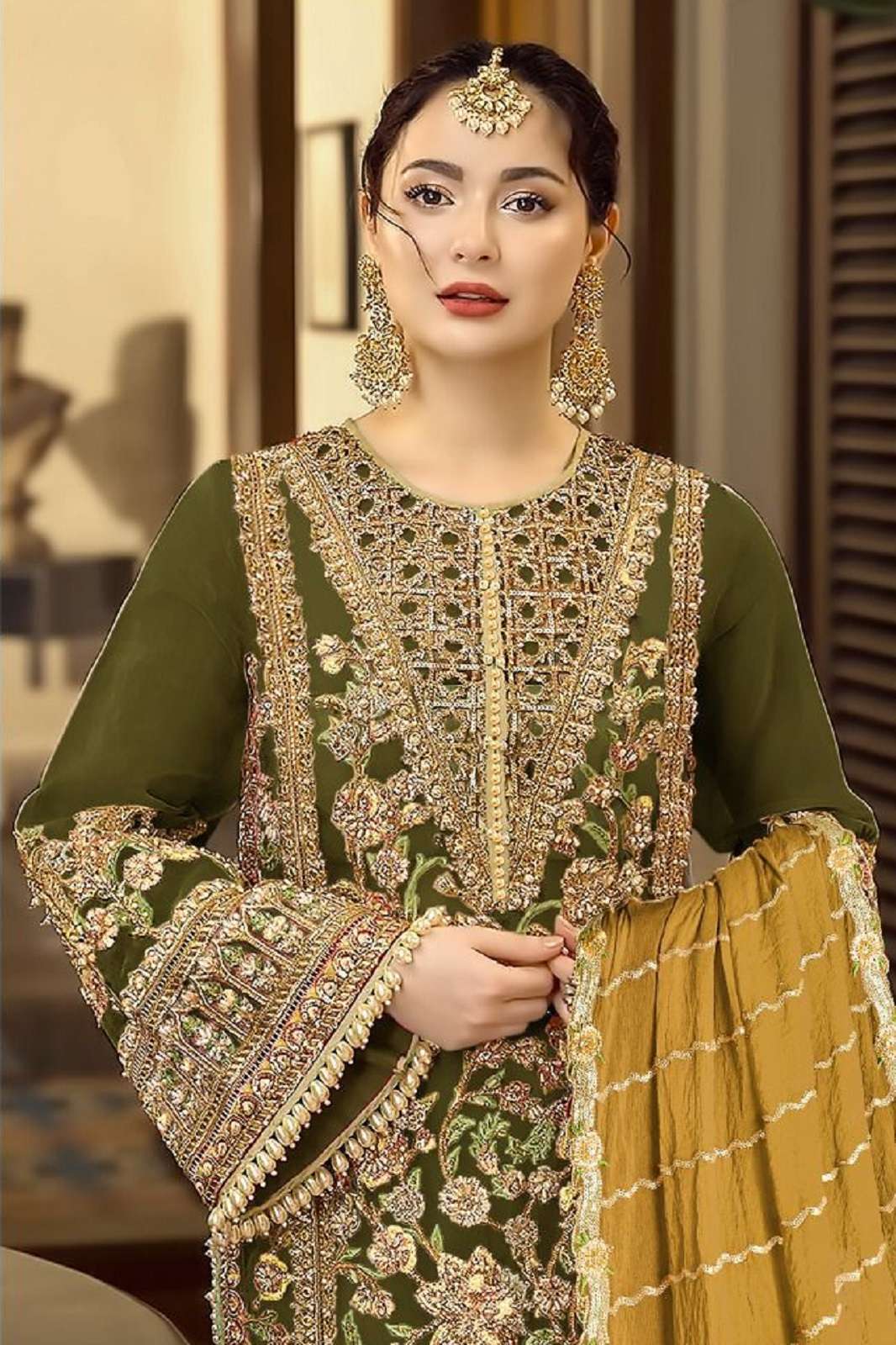 SHREE FAB K 1743 OLIVE GREEN PAKISTANI SUIT