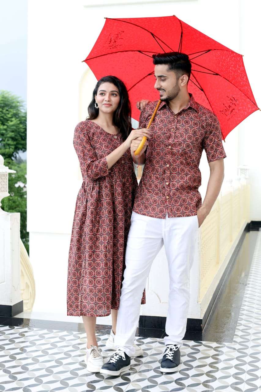 Fg Sui Dhaga New Fancy Party Wear Designer Couple Wear Kurta Collection -  The Ethnic World