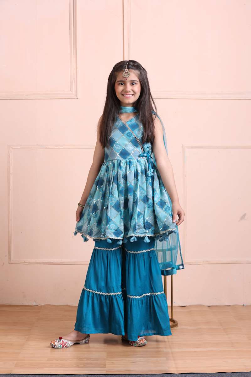 Branded Latest Naira Dress Collection for Girls