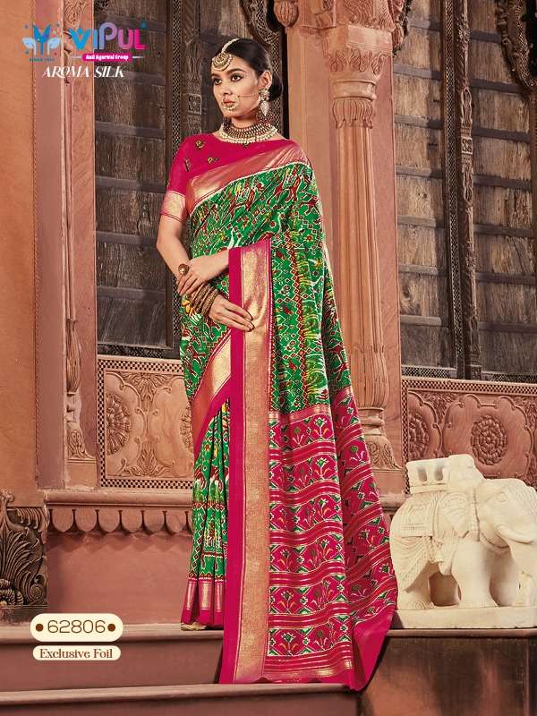 Party wear saree hot sale blouse designs with price