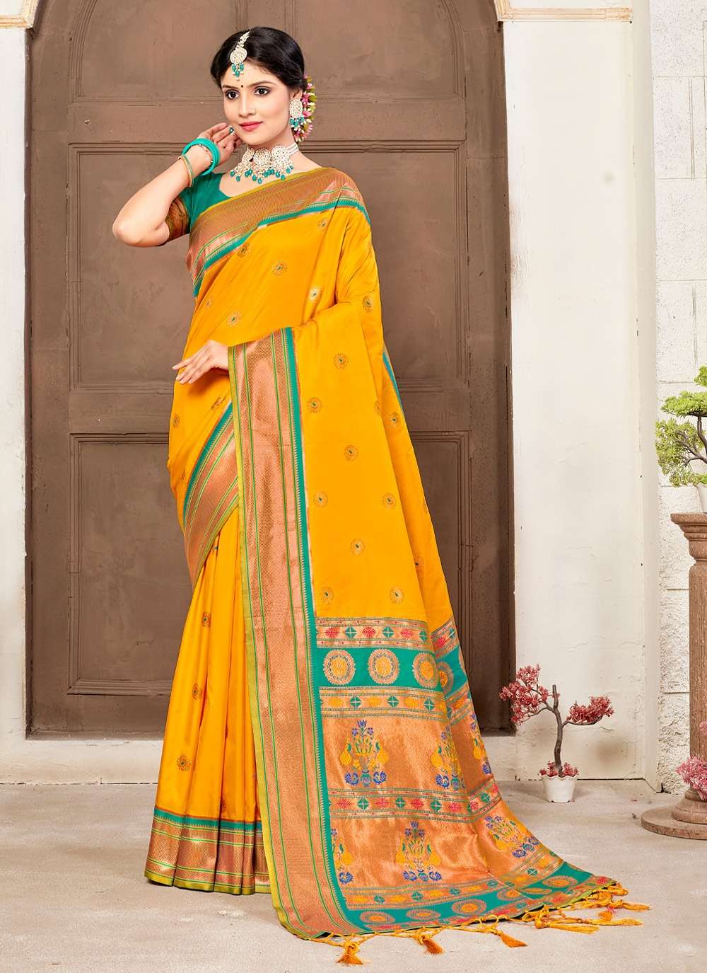 Bunawat Vatsyala Silk Traditional Paithani Festive Wear Saree