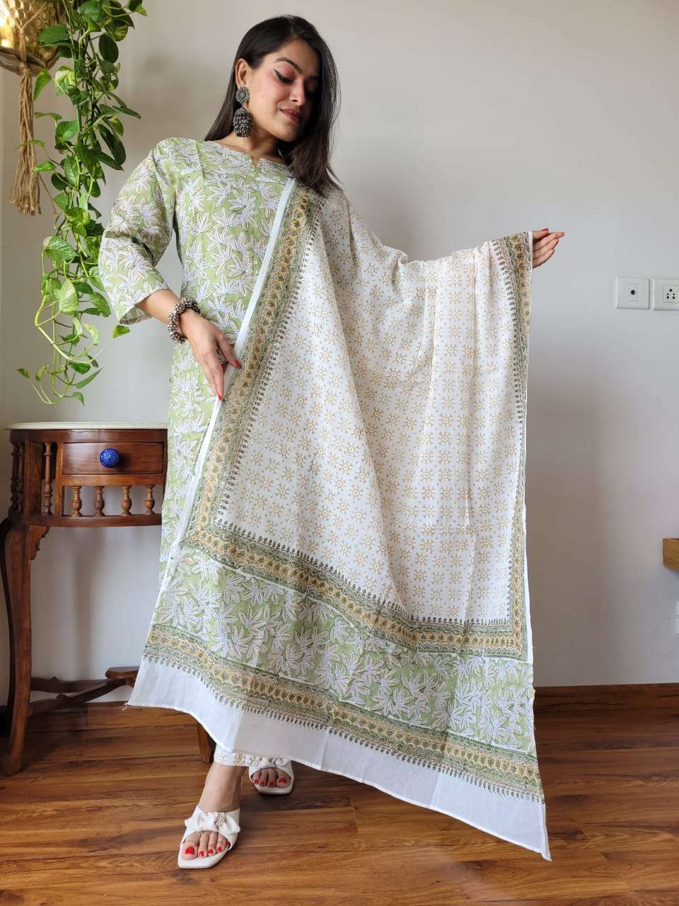 Shri Balaji Emporium 6732A Pure Cotton Hand Block Printed Suit