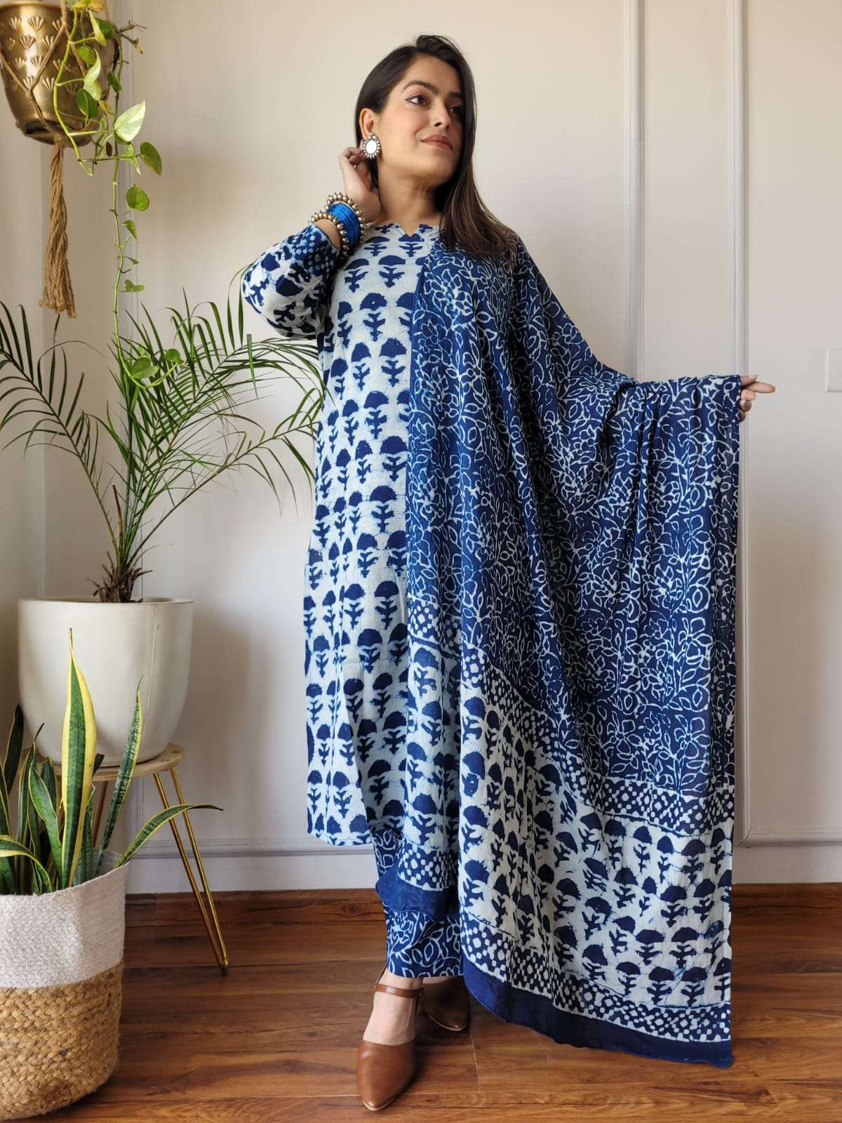 Shri Balaji Emporium 6732A Pure Cotton Hand Block Printed Suit