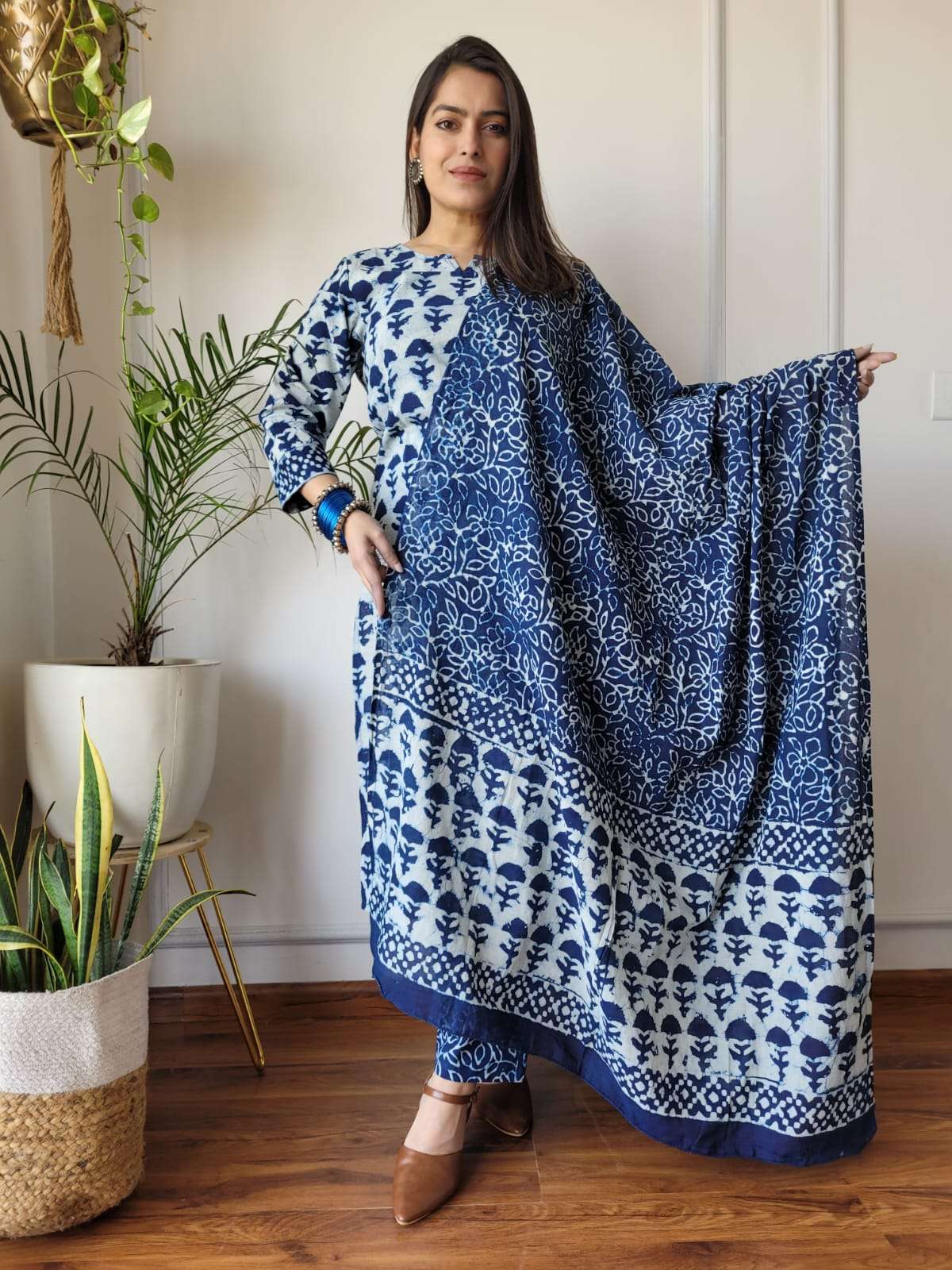 Shri Balaji Emporium 6732A Pure Cotton Hand Block Printed Suit
