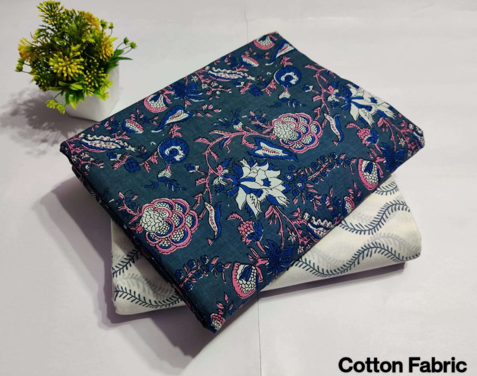 Shri Balaji Emporium 10004 Hand Block Print Handloom cotton Running Fabric